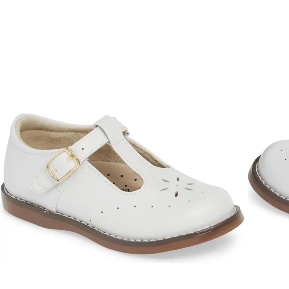 Sherry Mary Jane
FOOTMATES